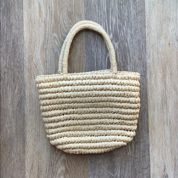 Straw Pom Pom Handbag - Picture 2 of 2